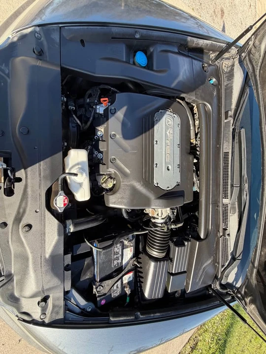 2005 Acura TL 3rd Gen - Image 16 of 20