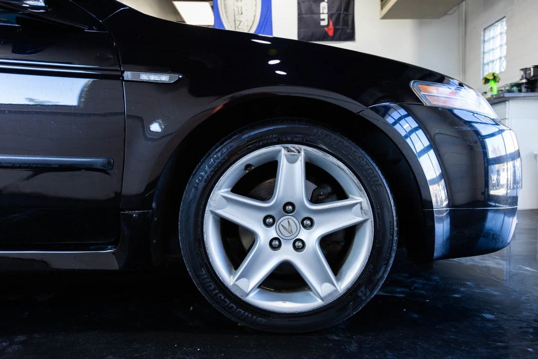 2005 Acura TL 3rd Gen - Image 18 of 21