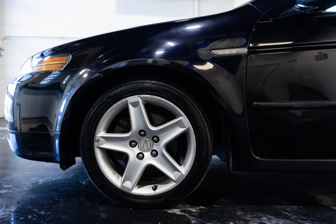 2005 Acura TL 3rd Gen - Image 4 of 21