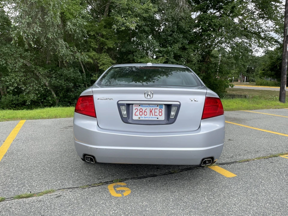 2005 Acura TL 3rd Gen - Image 20 of 31