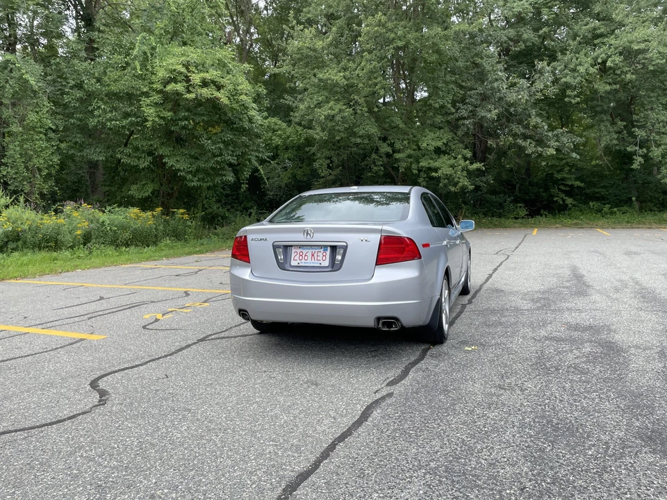2005 Acura TL 3rd Gen - Image 19 of 31