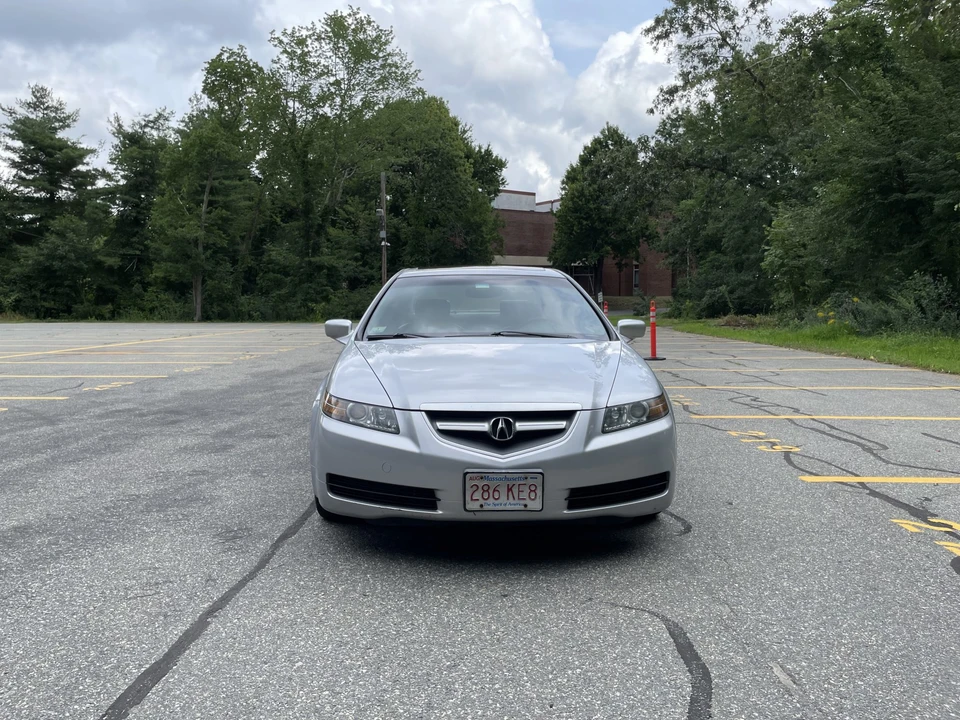 2005 Acura TL 3rd Gen - Image 4 of 31