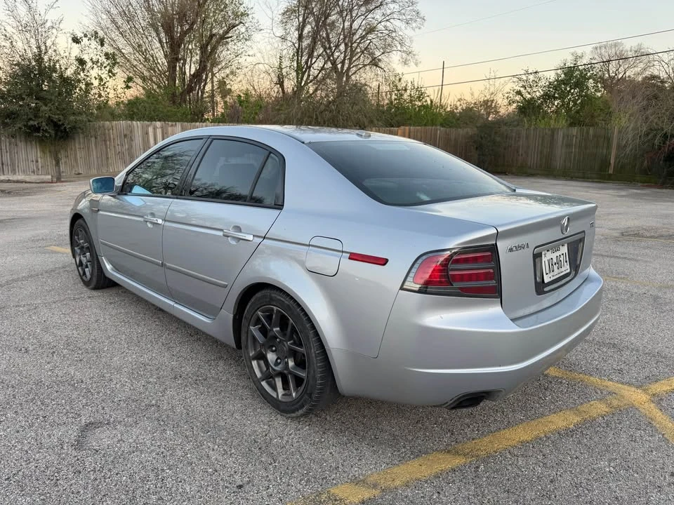 2005 Acura TL 3rd Gen - Image 2 of 7