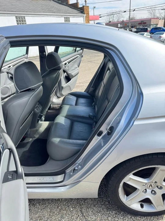 2005 Acura TL 3rd Gen - Image 10 of 11