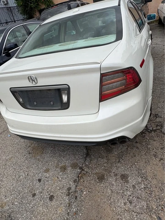 2005 Acura TL 3rd Gen - Image 2 of 5