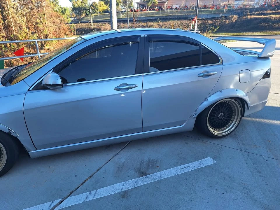 2005 Acura TL 3rd Gen - Image 4 of 7