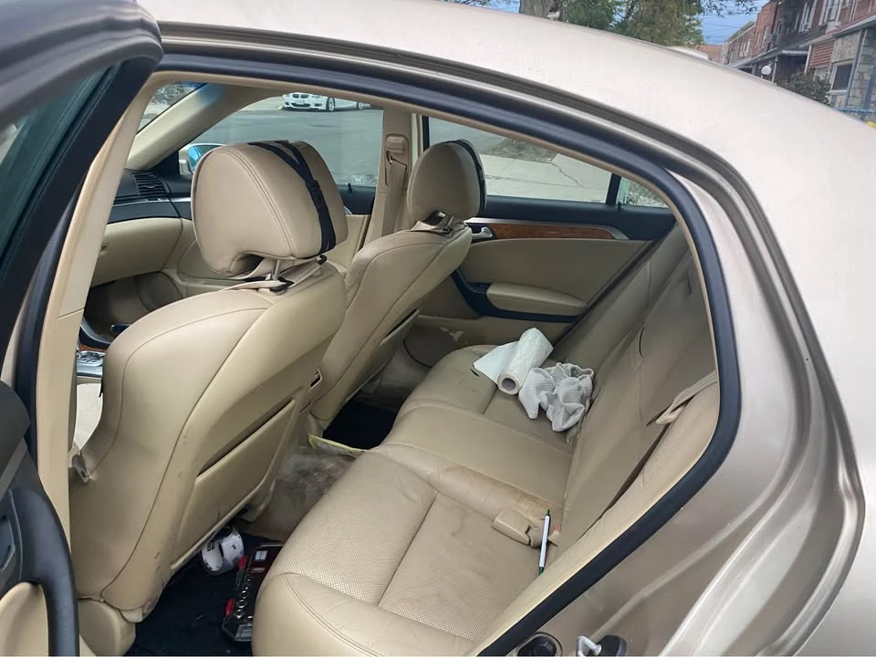 2005 Acura TL 3rd Gen - Image 6 of 6