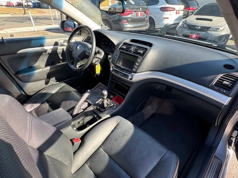 2005 Acura TSX 1st Gen - Image 11 of 12