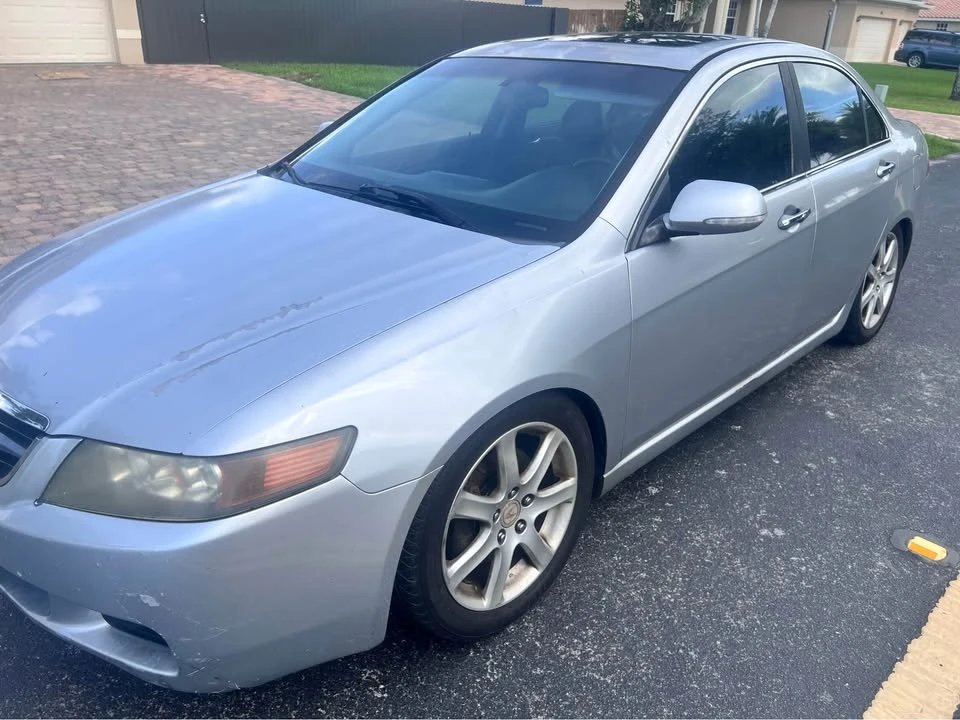 2005 Acura TSX 1st Gen - Image 3 of 10