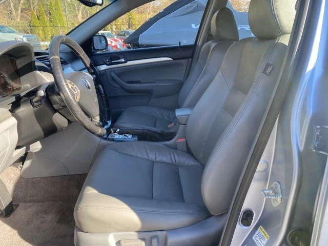 2005 Acura TSX 1st Gen - Image 16 of 21