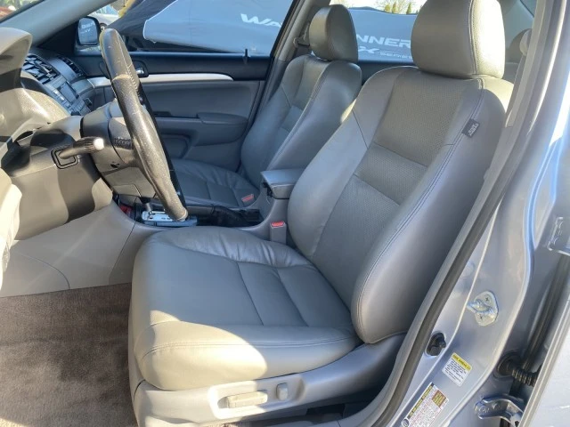 2005 Acura TSX 1st Gen - Image 18 of 21