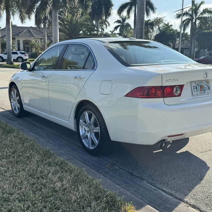 2005 Acura TSX 1st Gen - Image 8 of 12