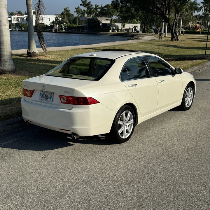 2005 Acura TSX 1st Gen - Image 11 of 12