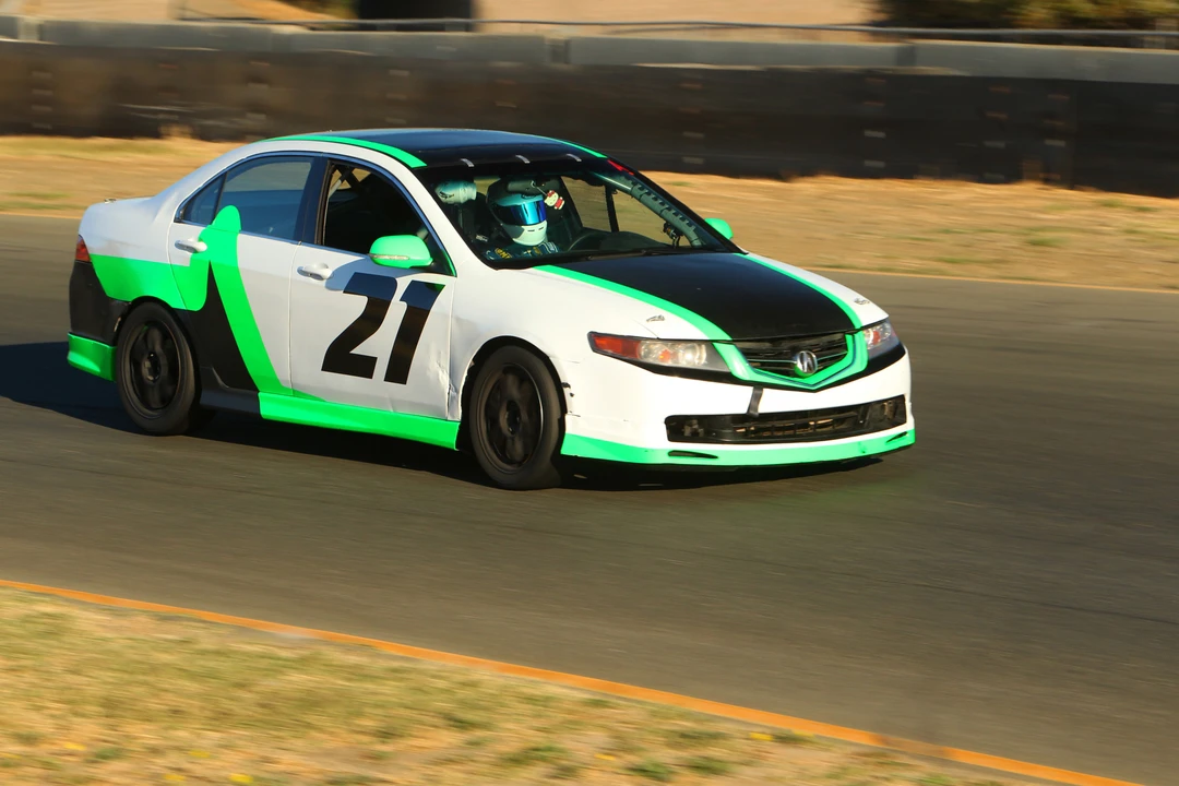 2005 Acura TSX 1st Gen - Image 13 of 31