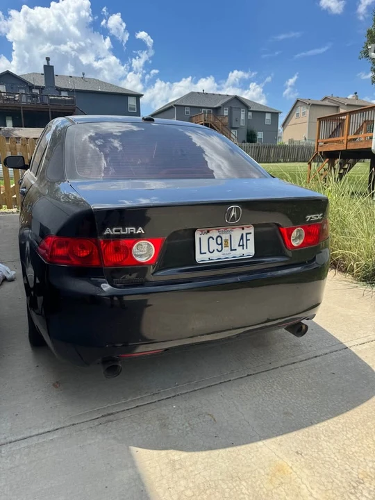 2005 Acura TSX 1st Gen - Image 2 of 4