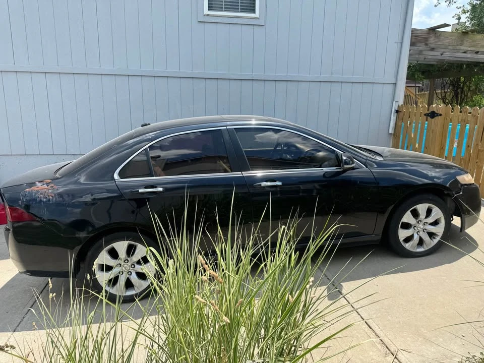 2005 Acura TSX 1st Gen - Image 3 of 4