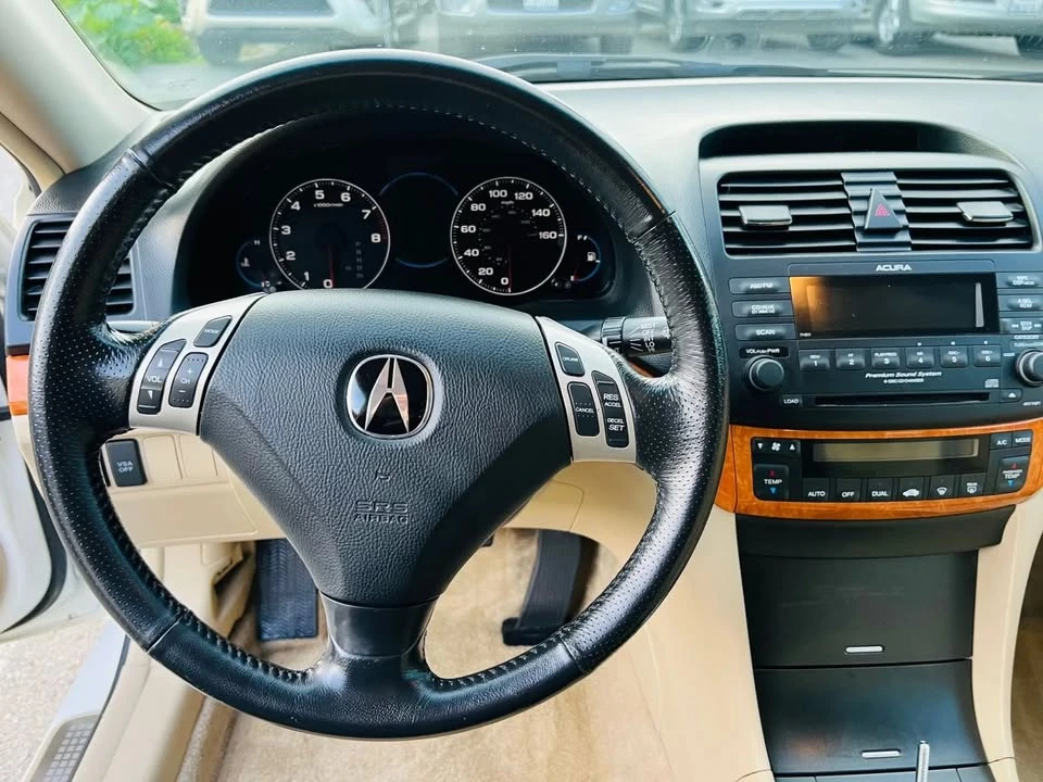 2005 Acura TSX 1st Gen - Image 13 of 15