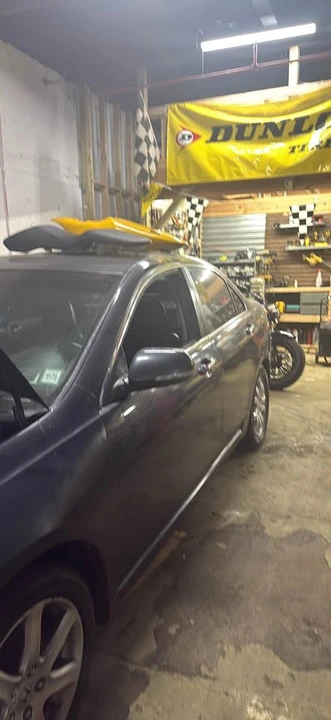 2005 Acura TSX 1st Gen - Image 2 of 6
