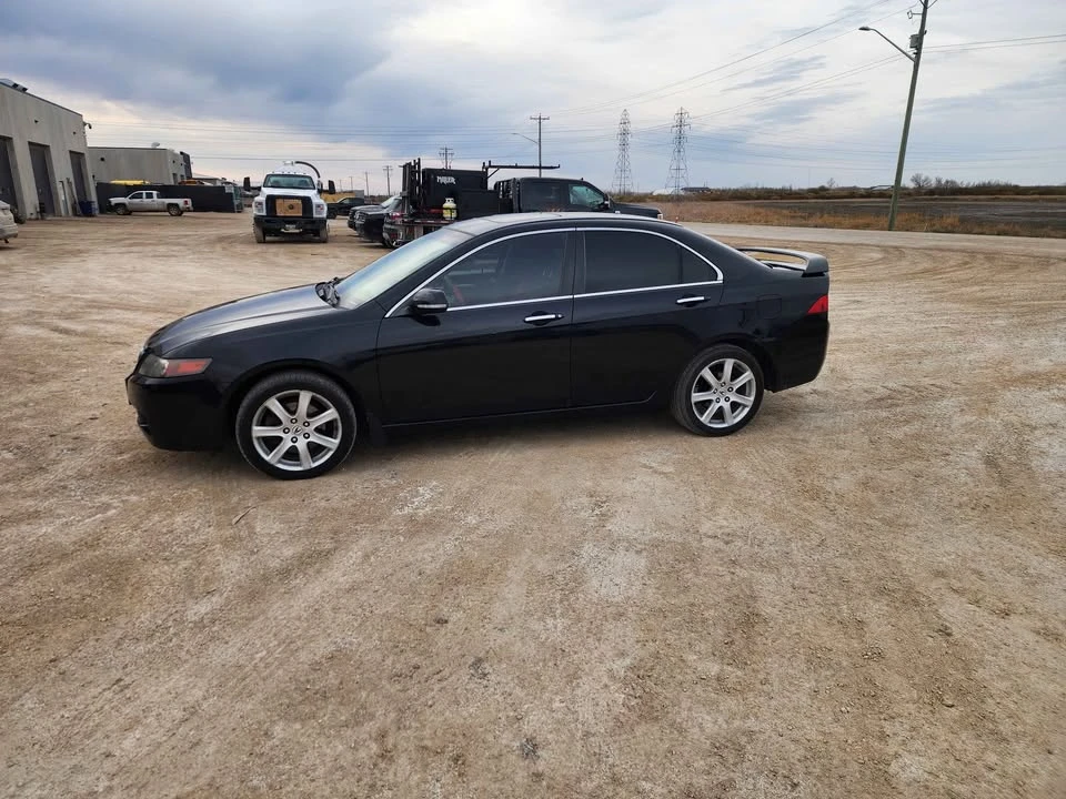 2005 Acura TSX 1st Gen - Image 2 of 18