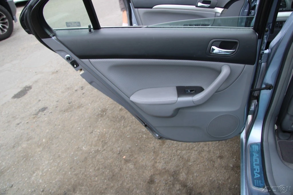 2005 Acura TSX 1st Gen - Image 19 of 21