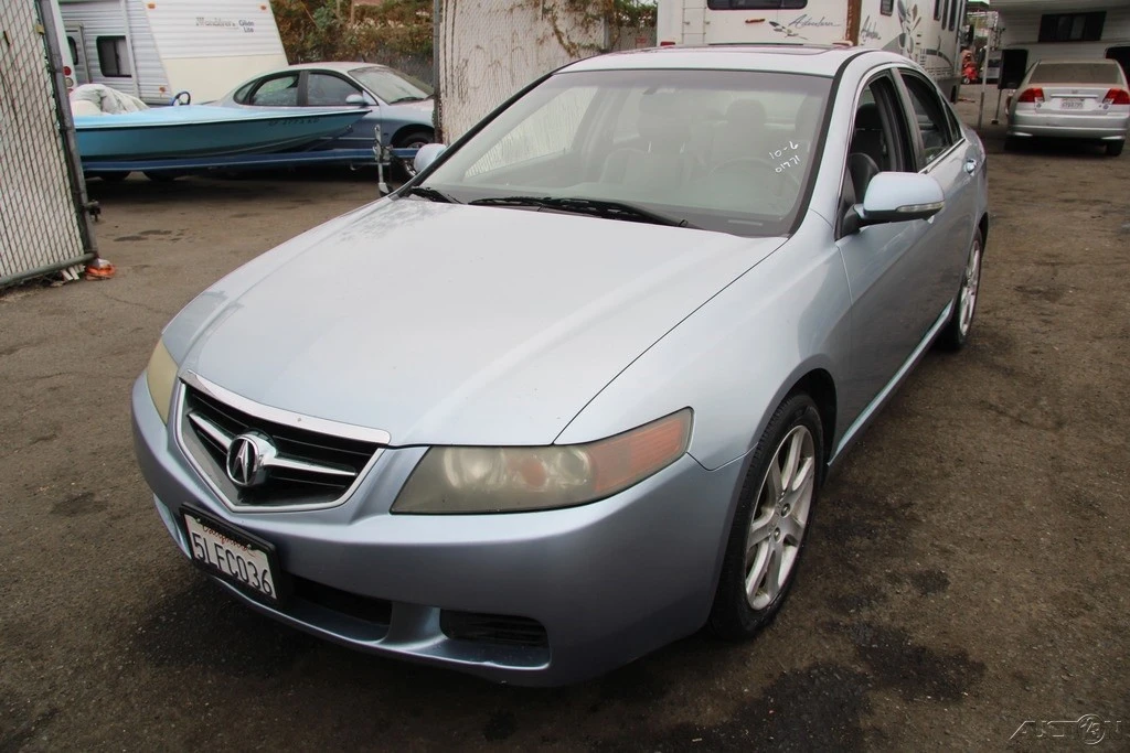 2005 Acura TSX 1st Gen - Image 2 of 21