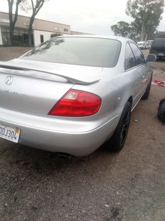 2005 Acura CL - Image 2 of 3