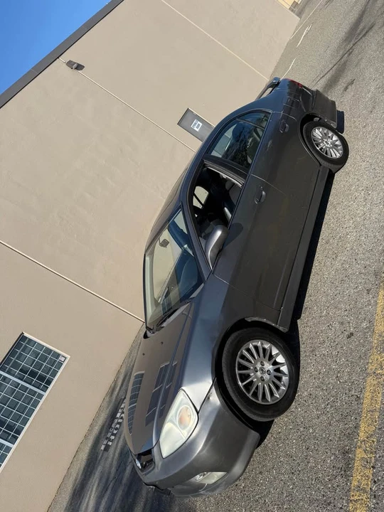 2005 Acura EL - Image 4 of 5