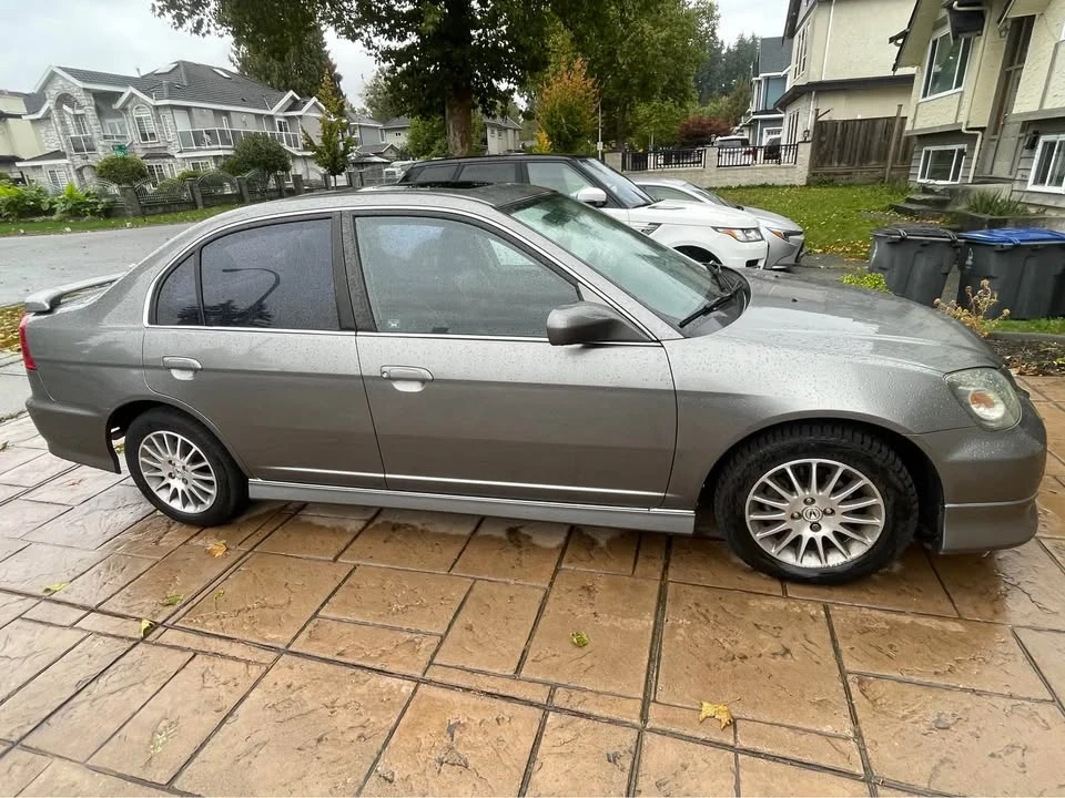 2005 Acura EL - Image 3 of 3