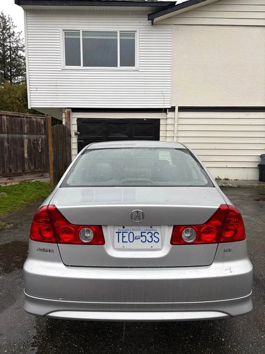 2005 Acura EL - Image 4 of 6