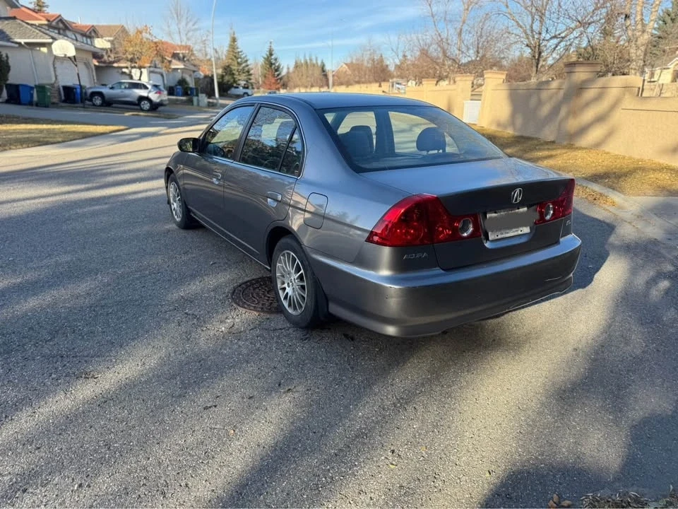 2005 Acura EL - Image 3 of 10