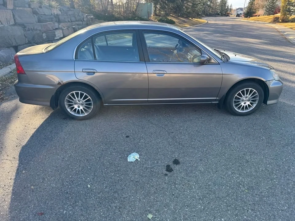 2005 Acura EL - Image 5 of 10
