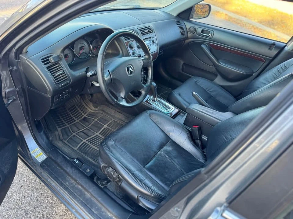 2005 Acura EL - Image 9 of 11