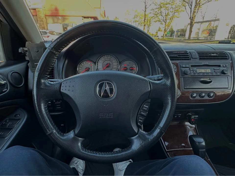 2005 Acura EL - Image 7 of 9