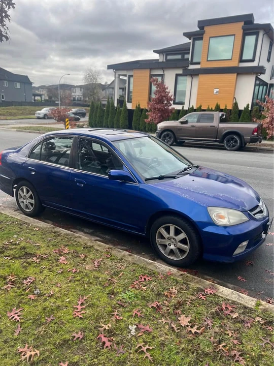 2005 Acura EL - Image 3 of 8