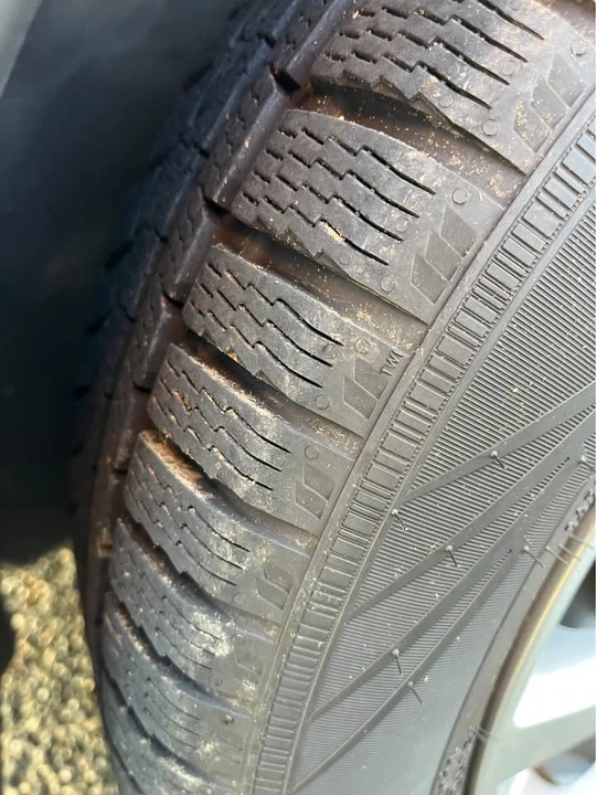 2005 Acura EL - Image 16 of 17