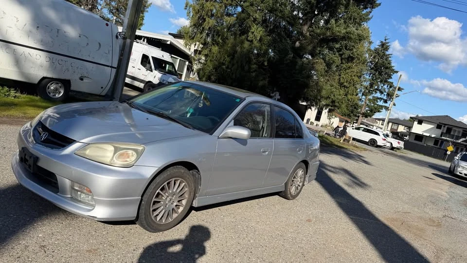 2005 Acura EL - Image 5 of 7