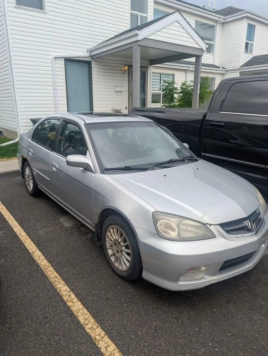 2005 Acura EL - Image 2 of 2