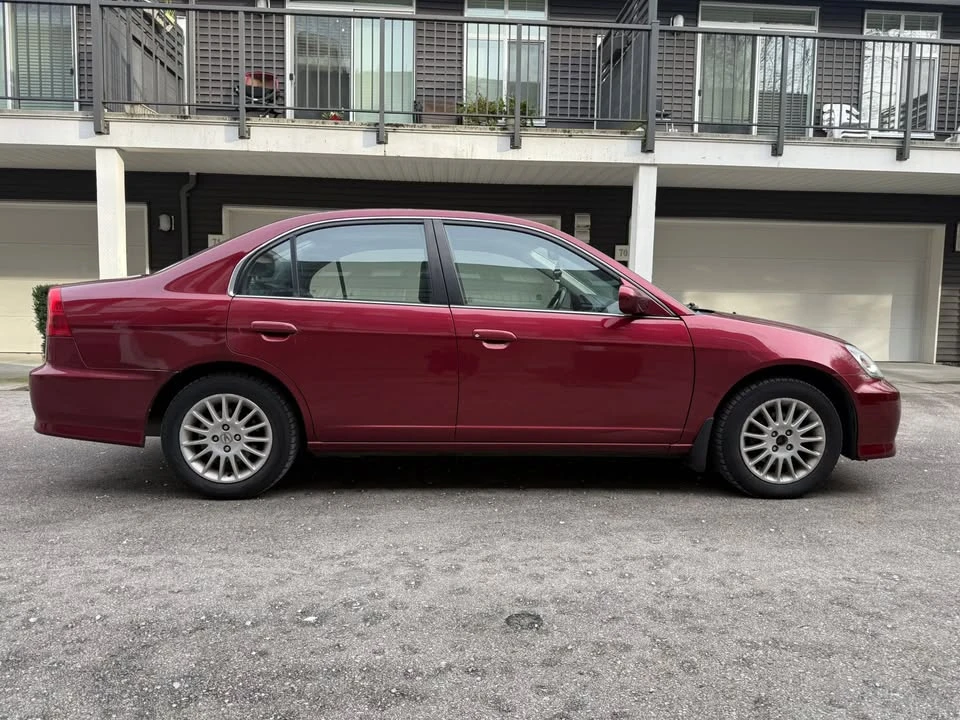 2005 Acura EL - Image 4 of 12