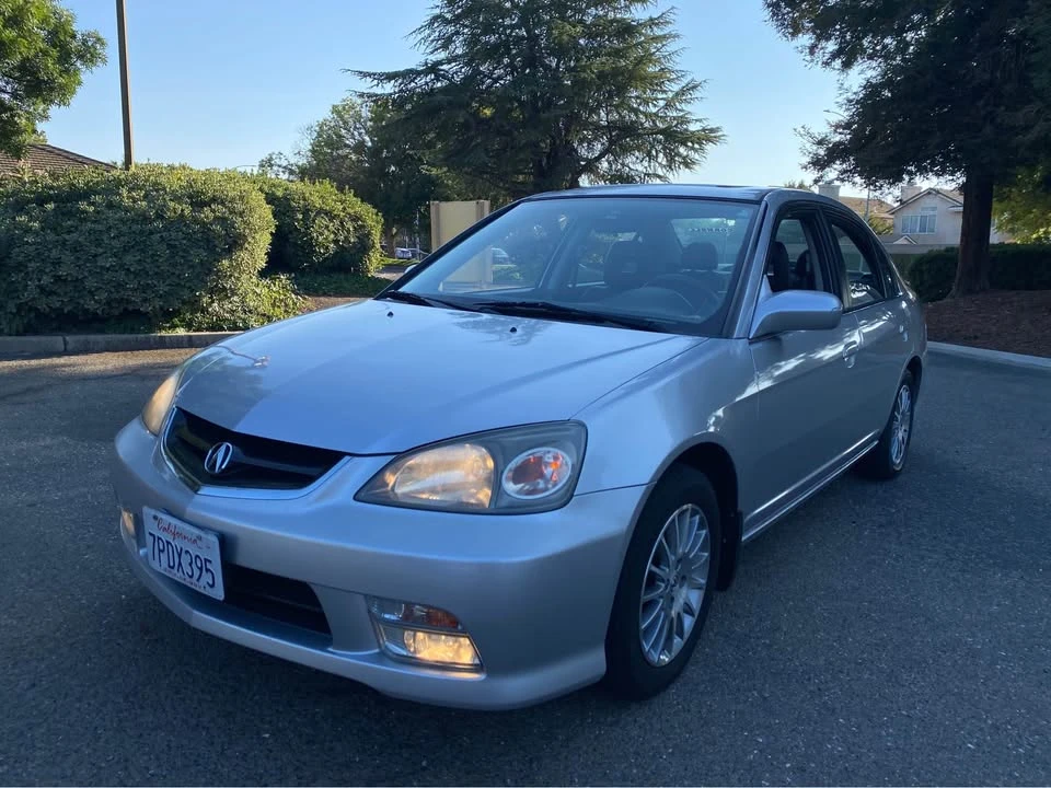 2005 Acura EL - Image 2 of 14