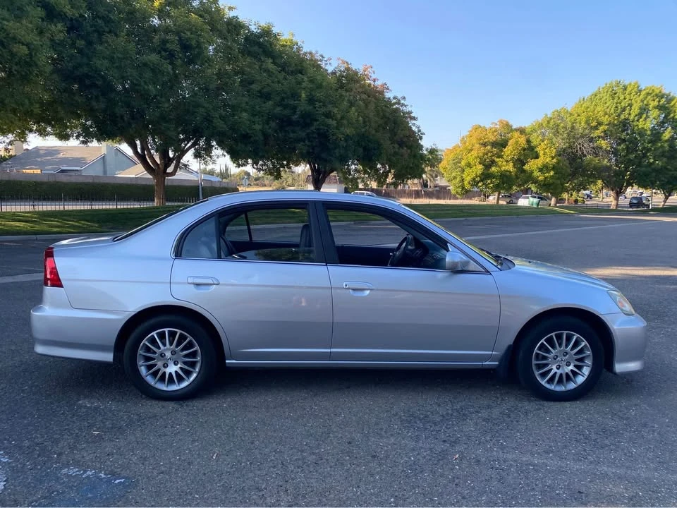 2005 Acura EL - Image 7 of 14