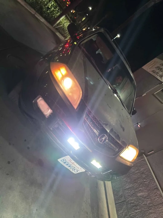 2005 Acura MDX 1st Gen - Image 3 of 3