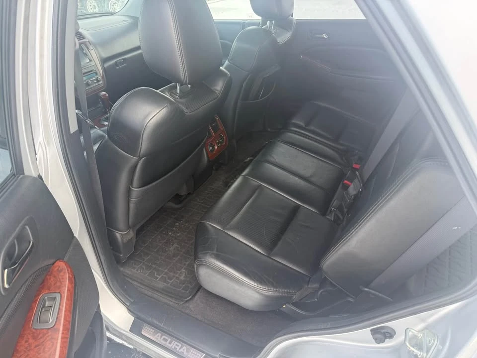 2005 Acura MDX 1st Gen - Image 9 of 12