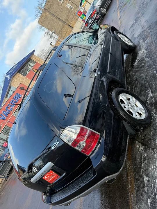 2005 Acura MDX 1st Gen - Image 8 of 17