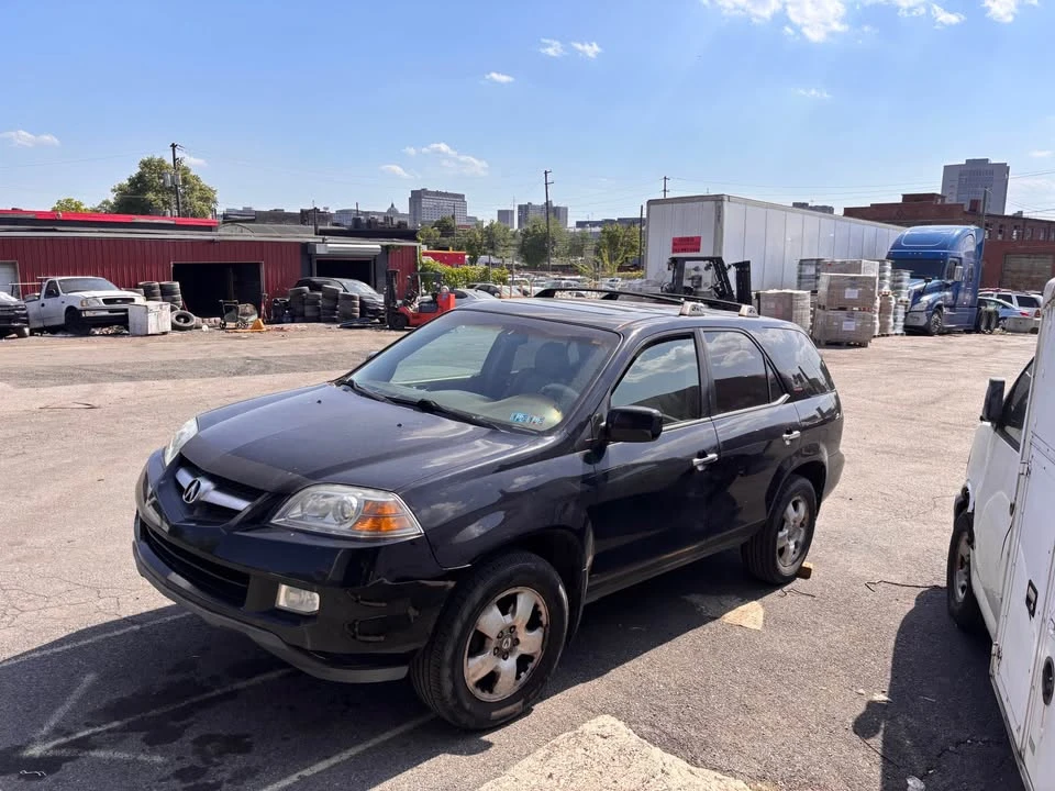2005 Acura MDX 1st Gen - Image 5 of 9