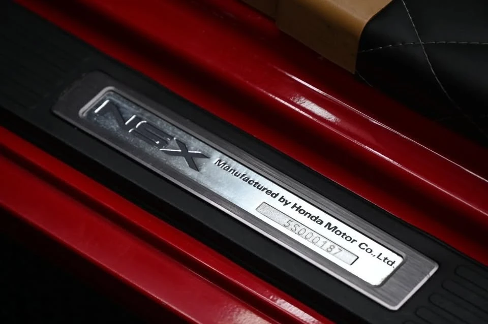 2005 Acura NA2 NSX - Image 6 of 11