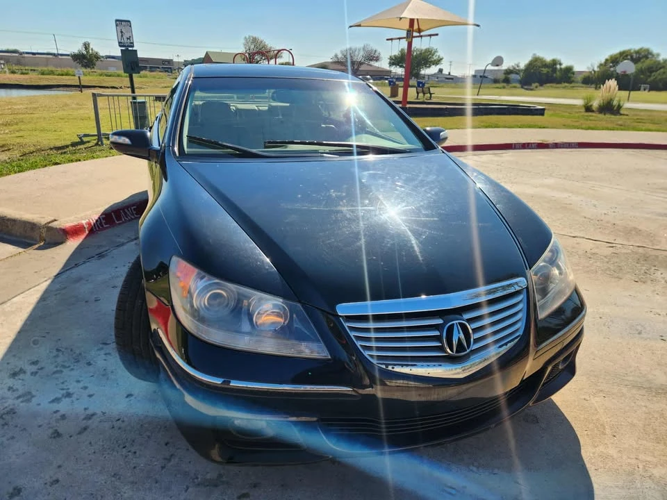 2005 Acura RL 2nd Gen - Image 6 of 17
