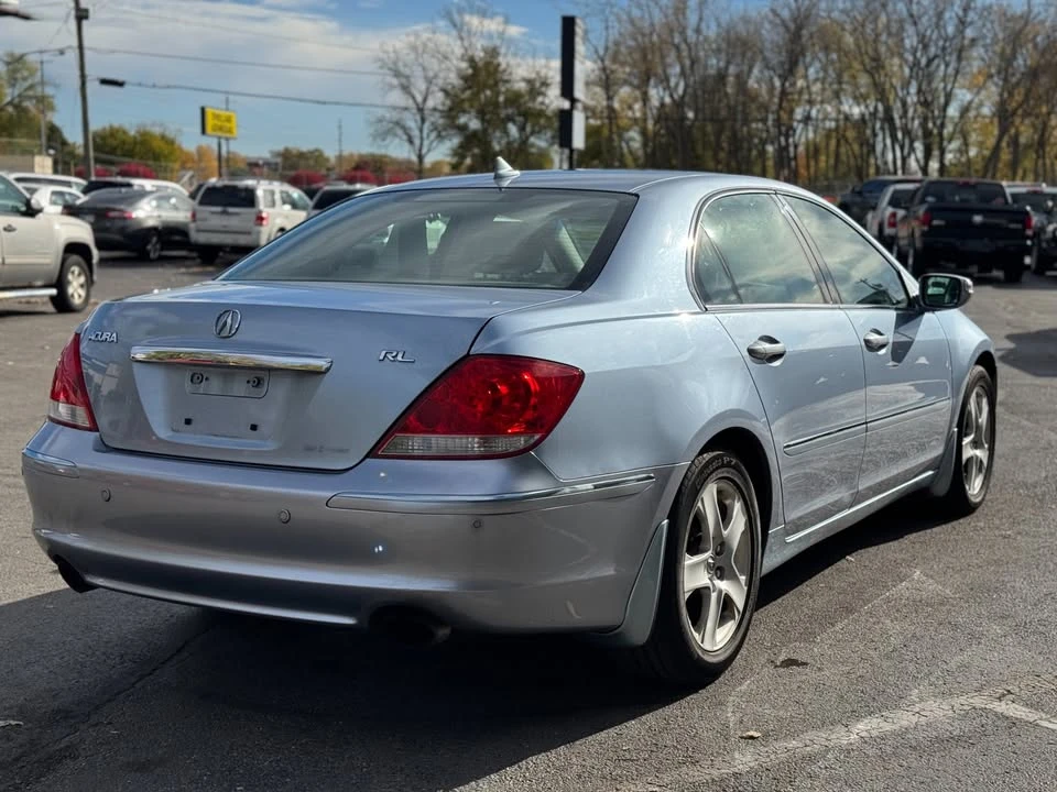 2005 Acura RL 2nd Gen - Image 4 of 14