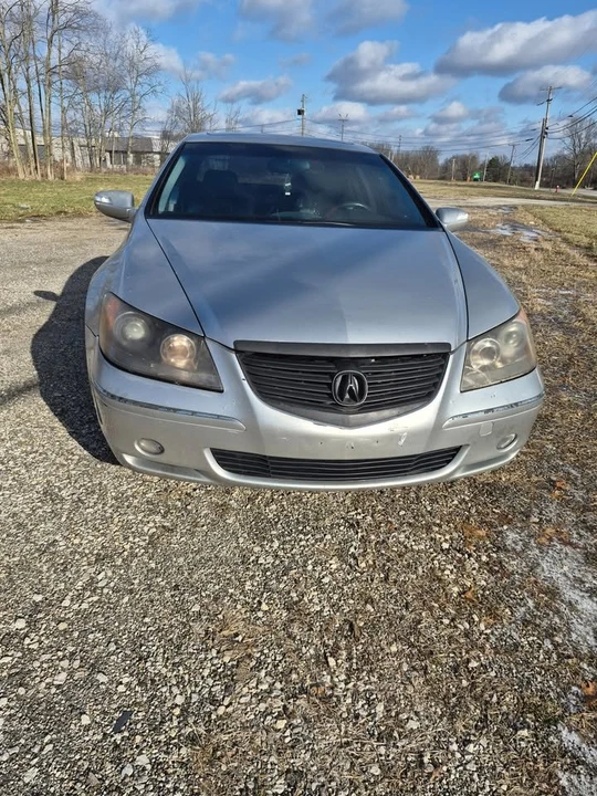 2005 Acura RL 2nd Gen - Image 3 of 7