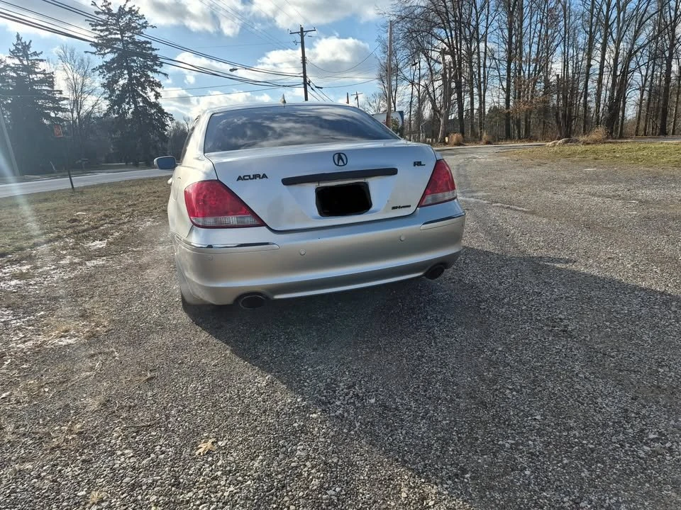 2005 Acura RL 2nd Gen - Image 4 of 7