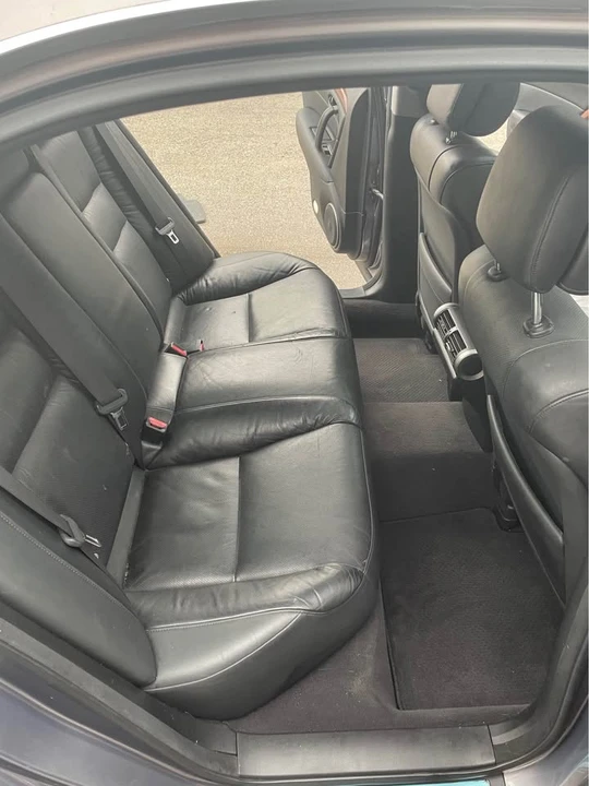 2005 Acura RL 2nd Gen - Image 14 of 16